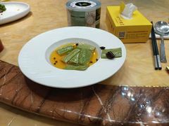 -伊和园清真餐饮