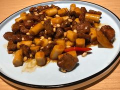 松子牛肉炒年糕-兔爸私家小厨(新北万达店)