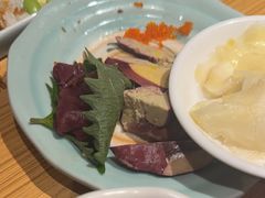 -花和海鲜自助(梅江店)