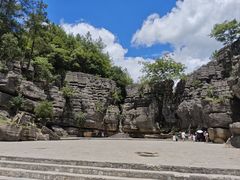 -梭布垭石林景区