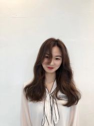 -Tloml salon