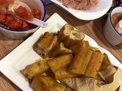 -小渝公重庆卤味火锅(临沂店)