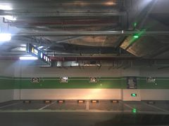 -龙湖上海闵行天街-停车场