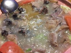 -阿婆情腊排骨火锅(金虹路店)