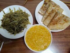 -臻爱住家月嫂育儿嫂(万达店)
