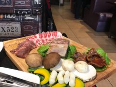 -木槿花韩式炭烤·熟成肉工坊(孙文东路店)