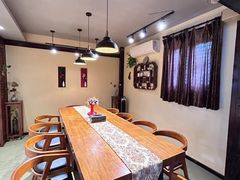 -小草屋轰趴馆别墅派对新场团建家庭聚会