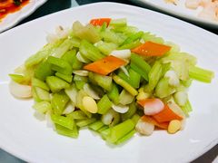 西芹百合-品悦酒店(三林古镇店)