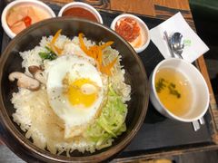 石锅拌饭-本粥&拌饭cafe(欧亚新生活店)