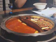 番茄鸳鸯锅-三只耳火锅(宽窄巷子店)