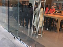 -Apple零售店(华贸购物中心店)