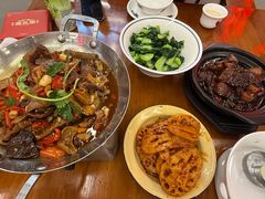 -堂瓦里·33年传统赣菜(第一街区店)