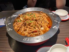 -胖哥俩肉蟹煲(华贸店)
