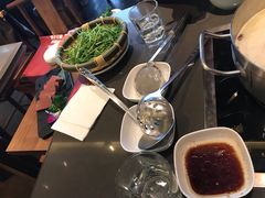 -捞王锅物料理(上海世茂广场店)