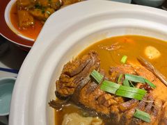 -卢大鲜鱼头捞饭(美利广场店)
