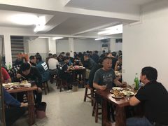 大堂-宝瑞门钉肉饼店
