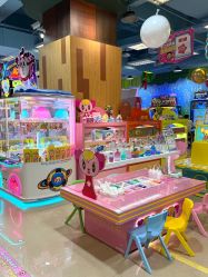 -莫莉幻想儿童乐园(三河燕郊永旺店)