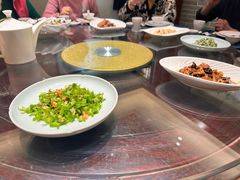-梅龙镇酒家(南京西路总店)