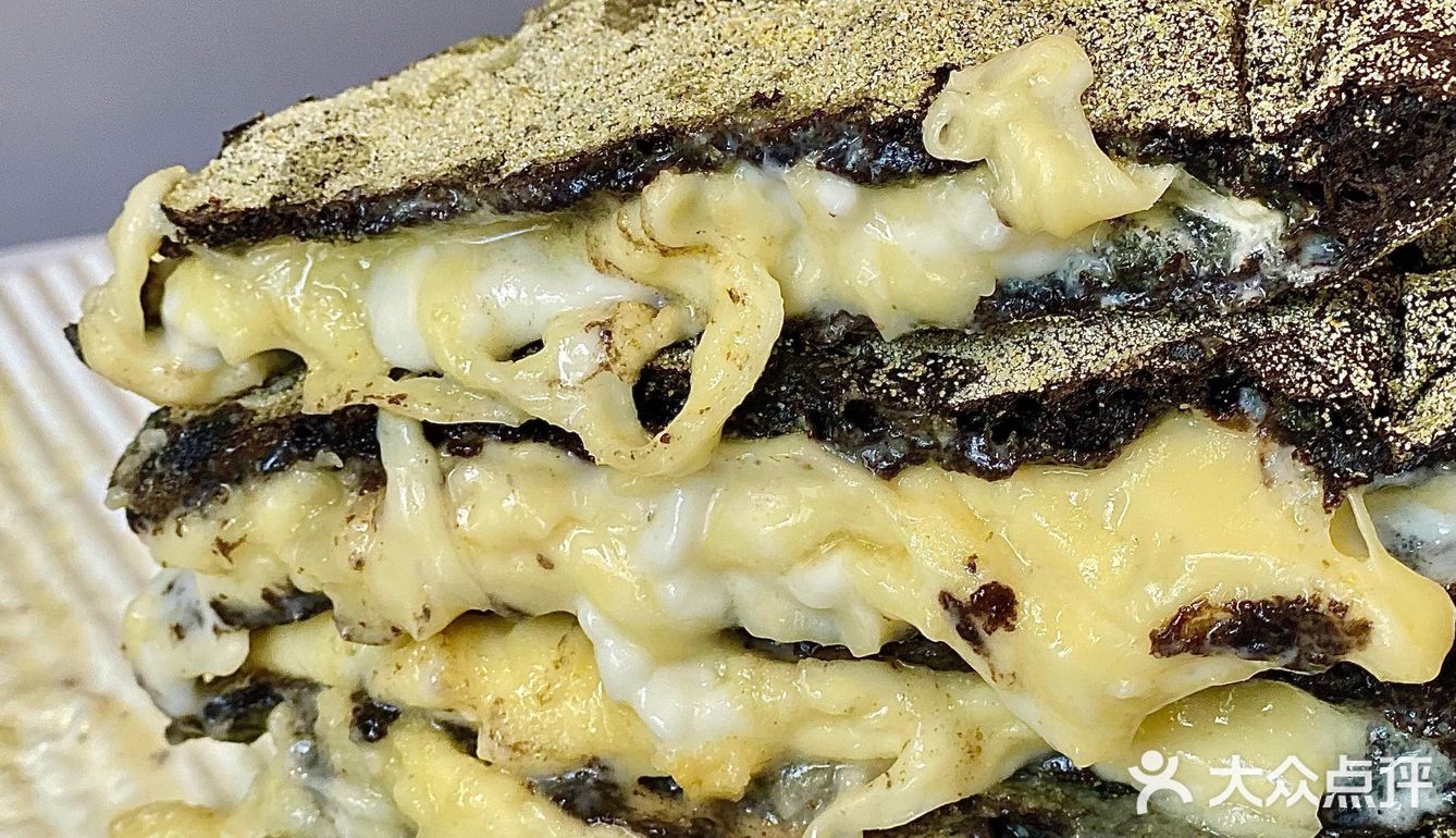 新店首发‼️流心披萨鼻祖来厦门了‼️