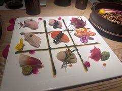 -本源食集 日式烧肉·炉端烧(东海缤纷店)