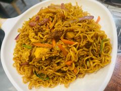 -泉哥小平房串店