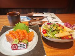 三文鱼刺身-炉胜·炉端烧·居酒屋