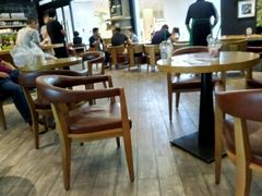 -星巴克臻选(济南恒隆店)