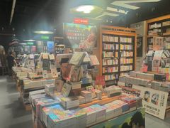 -SISYPHE BOOKS西西弗书店(龙湖滨江天街店)