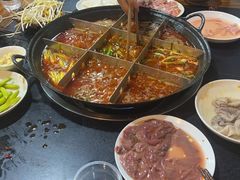 -苟味道老火锅(黄桷坪店)