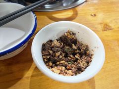 -黄利砖万峰林布依特色酸笋牛肉馆