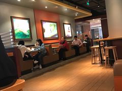 -The Habit Burger Grill 哈比特汉堡(复兴soho店)