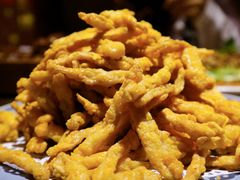 咸蛋黄焗杏鲍菇-锦上中式酒馆(南内环店)