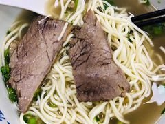 牛肉拉面加牛肉-伊祥·敦煌楼