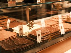 -Laderach 莱德拉(上海环贸iapm店)