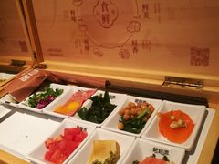 -蒙自源米线大王(东站店)