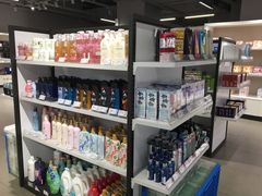 -唯品会(北京国瑞城店)