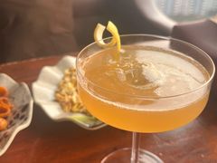 -無名记忆Music Bar夜景怀旧酒吧