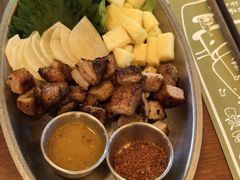 烤猪颈肉佐菠萝紫苏叶-Blac+Blac(中海环宇荟店)