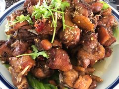 -八两八金·莱芜特色炒鸡(市南漳浦路店)