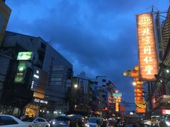 -唐人街(耀华力路)