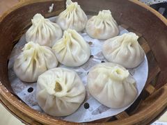 蟹粉肉-莱莱小笼·乔艾