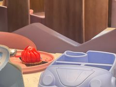 -水桶王国主题餐厅·聚会·生日派对·亲子活动·家庭套餐(亚龙湾希尔顿店)