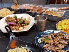 -许哥东北烧烤·铁丳烤串·宫后夹肉(繁花中心店)