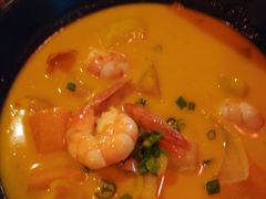 -Lanterns Vietnamese Restaurant