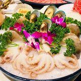 探店‖人均百元的养身骨头火锅！