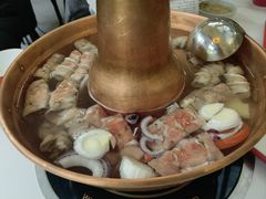 -毛辣果·贵州红酸汤牛肉火锅(西单店)
