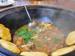 -曹丞相·地锅鸡·地锅鱼(武林店)