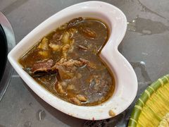 -官塘陈记鱼生·潮汕砂锅粥·牛肉火锅(潮枫路总店)