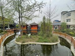 -九尺赵老四鲜鹅肠火锅