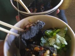 -黑色经典臭豆腐·湖南特产(步行街店)